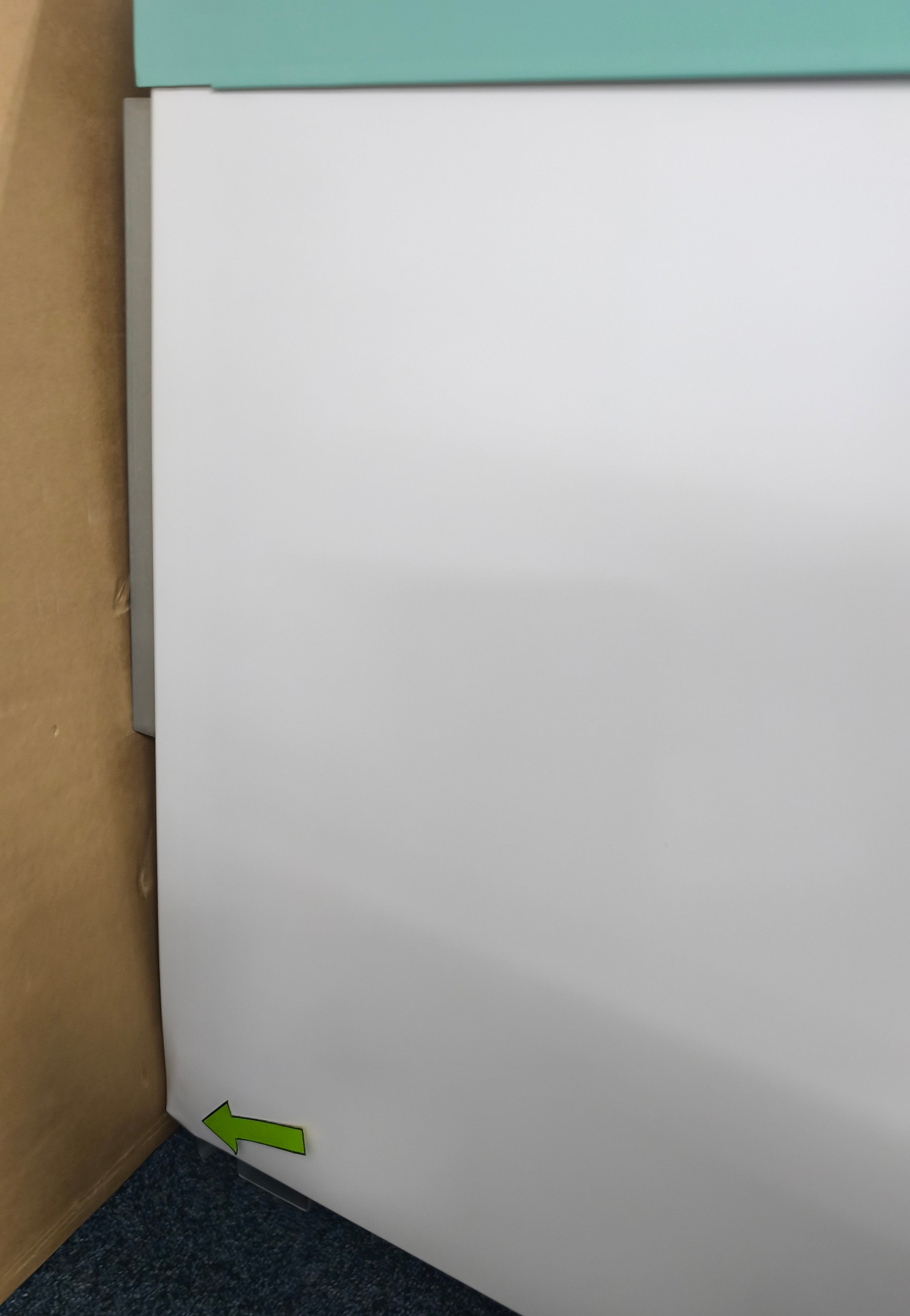 Lec PESR47DC-UK Pharmacy Refrigerator 47L Countertop Solid Door GRADE A