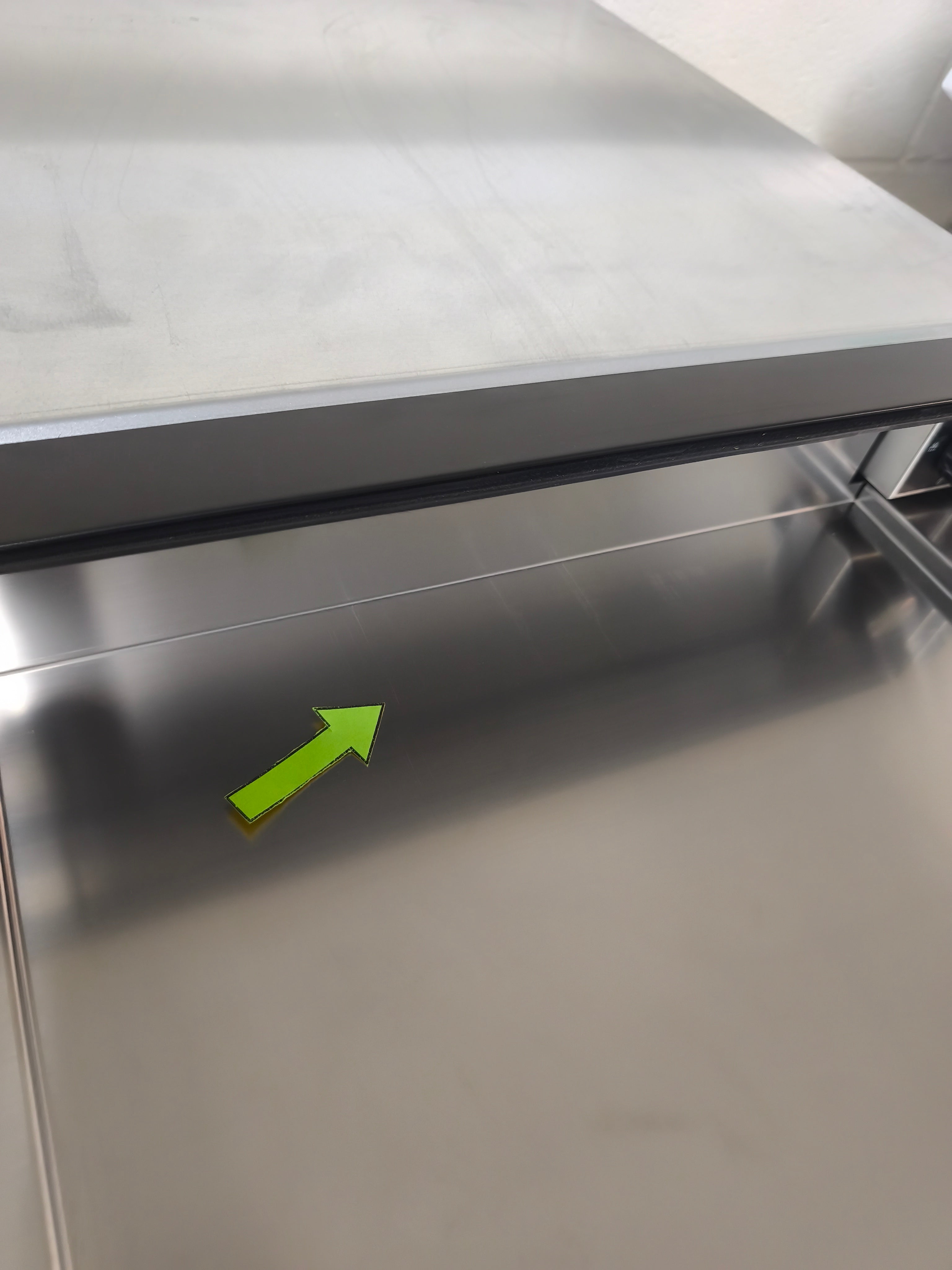 Zanussi ZWD141K Warming Drawer 14cm in Black GRADE B