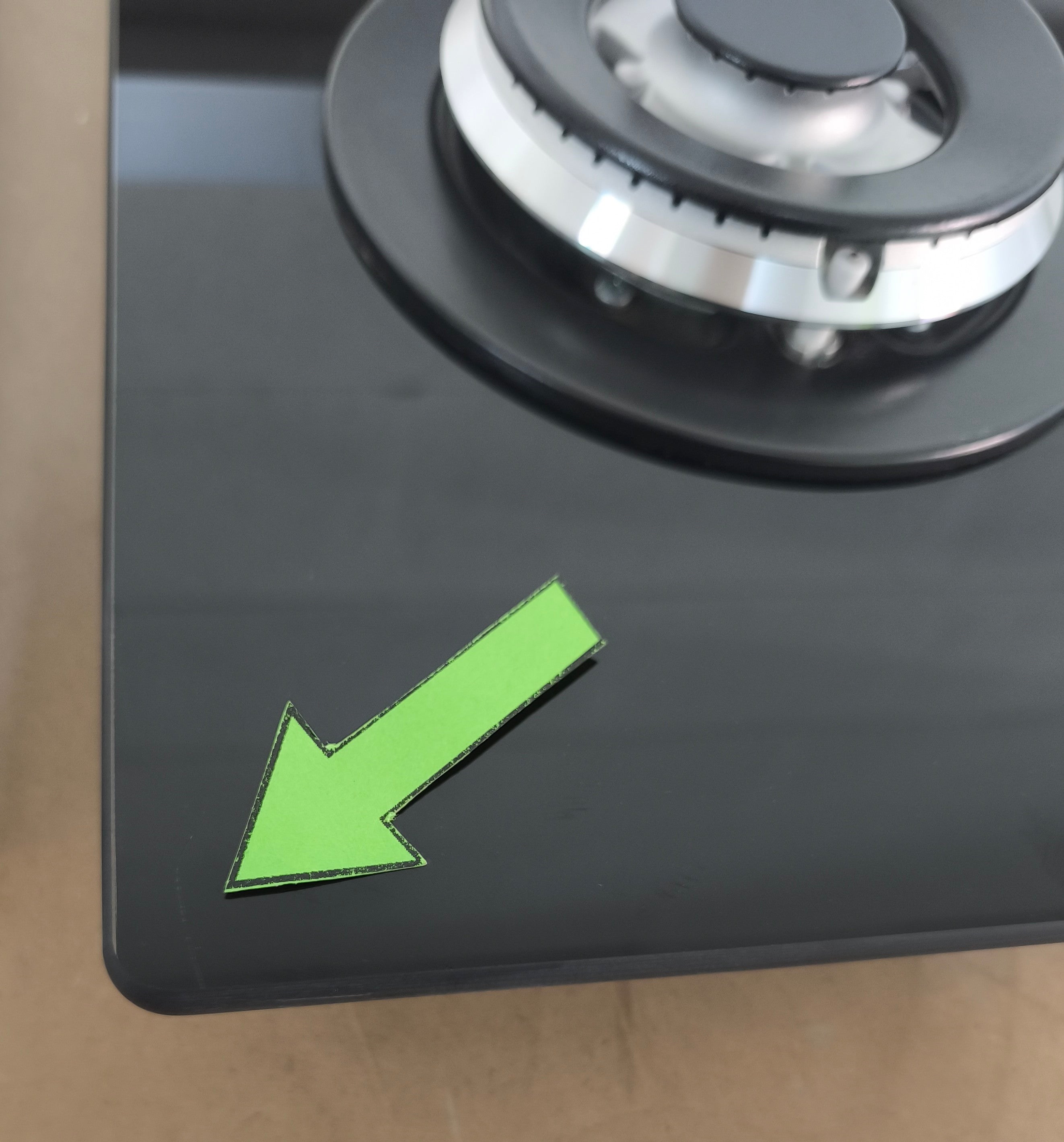 AEG HKB64450NB Gas Hob on Glass 60cm Flamelight 4 Burner Black GRADE B