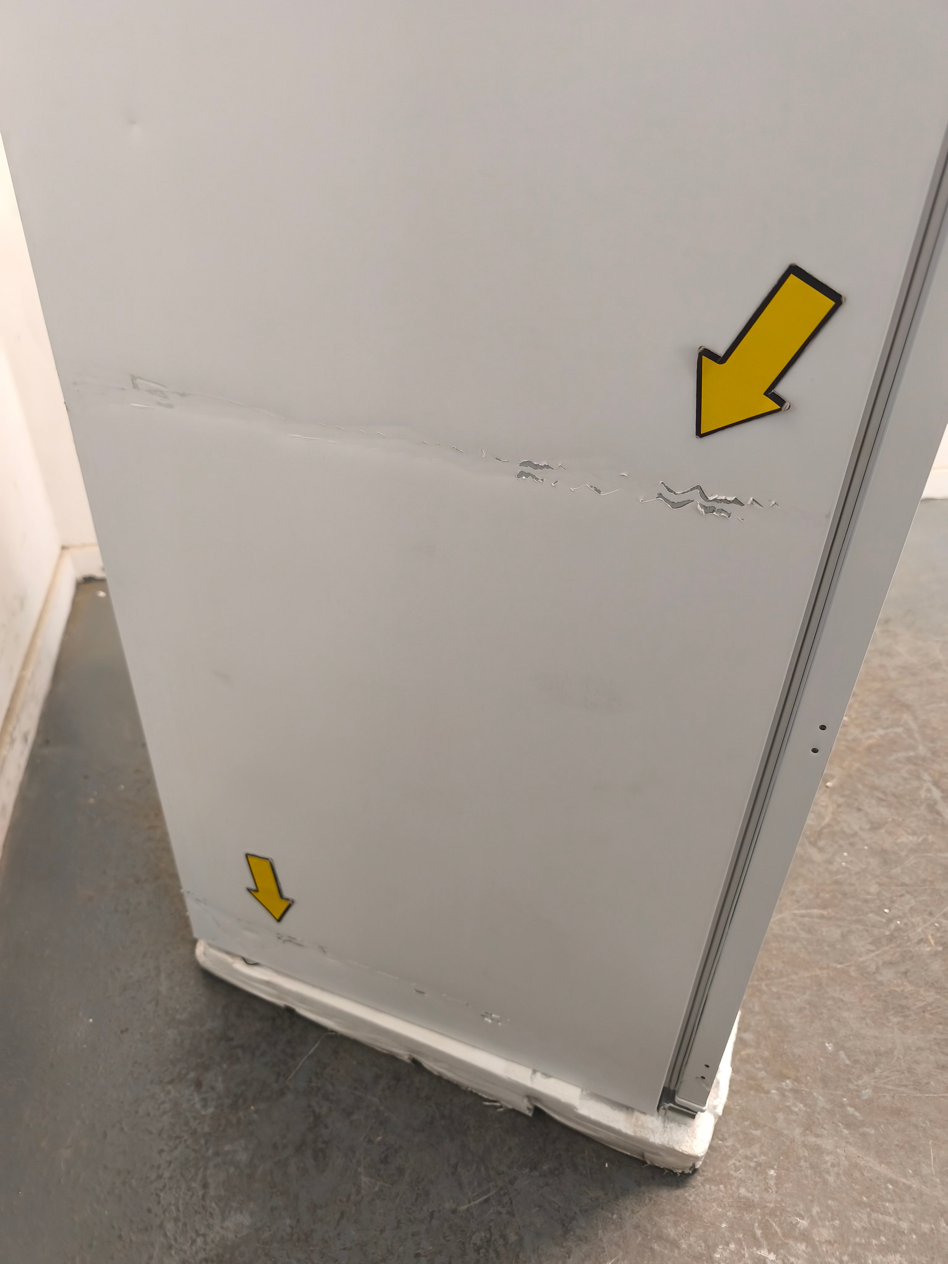 Haier HAUN518EWK Tall Fully Integrated No Frost Freezer Sliding Hinge GRADE A