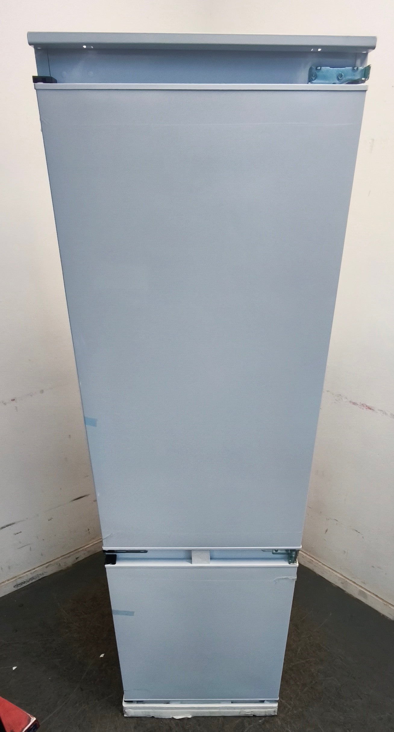 Candy CBBML18EK Integrated 70:30 Smart Fridge Freezer GRADE A