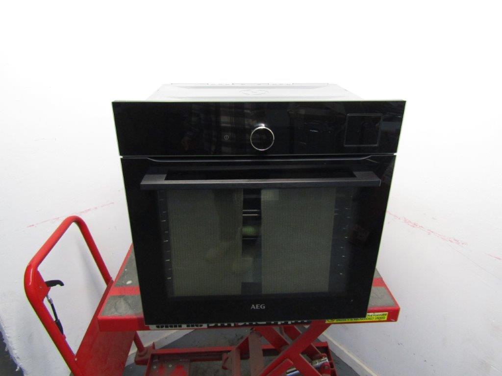 AEG BSK999330B Single Oven Built in SteamPro Electric Black GRADE A