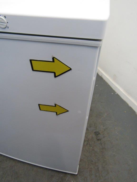 Laboratory Refrigerator LSFSR110UK 158L with Solid Door White GRADE B