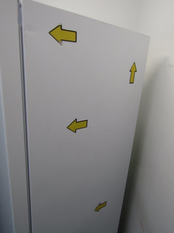 Zanussi ZNME31FW0 Fridge Freezer Frost Free White GRADE A