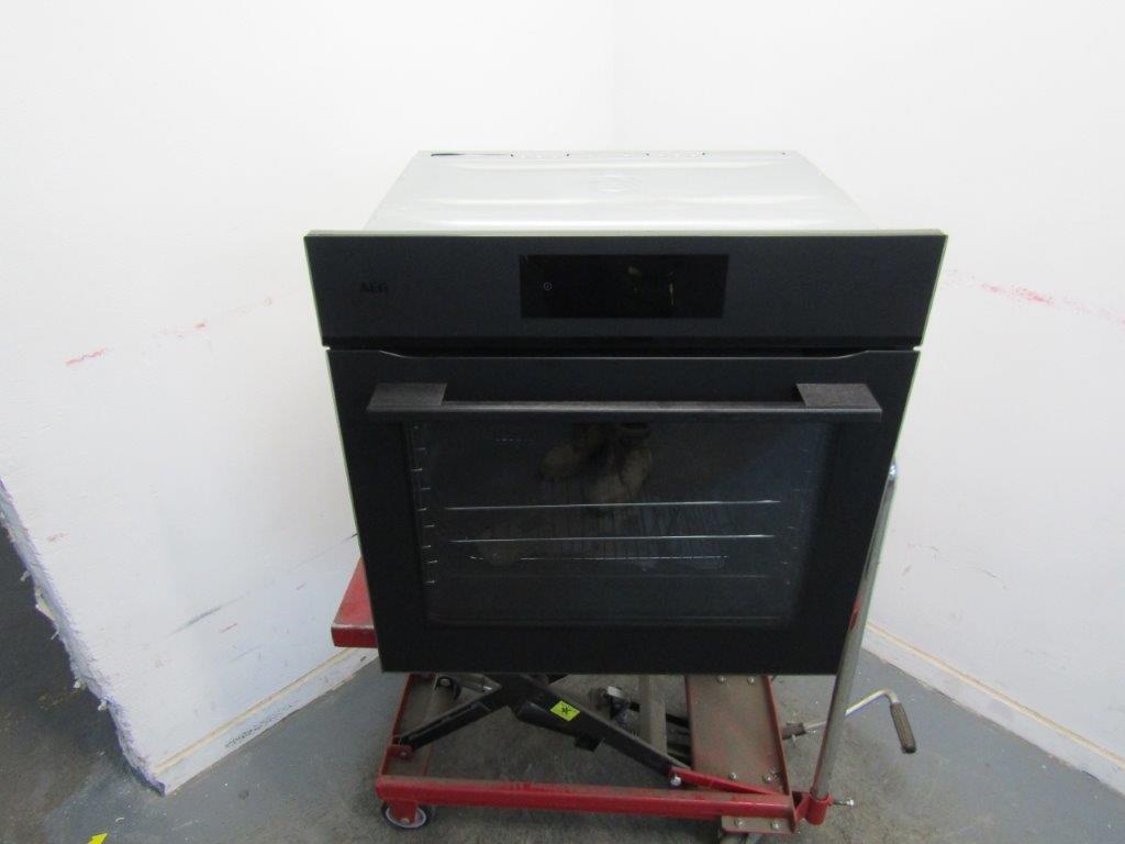 AEG NBE7P731AT MealAssist Pyrolytic Single Oven in Matt Black GRADE A