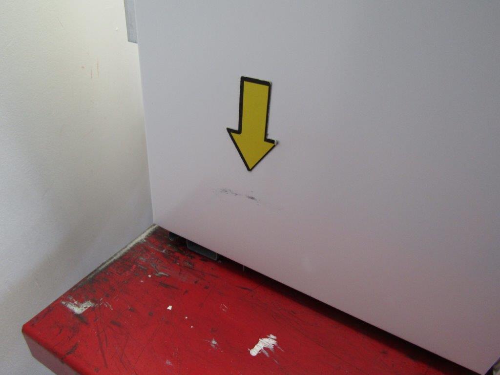 Lec PPGR47BT-UK Glass Door Pharmacy Fridge 47L GRADE A