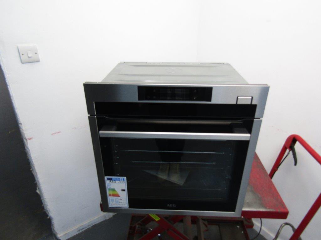 AEG BSE772380M SteamCrisp Built In Electric Single Oven Stainless Steel GRADE B