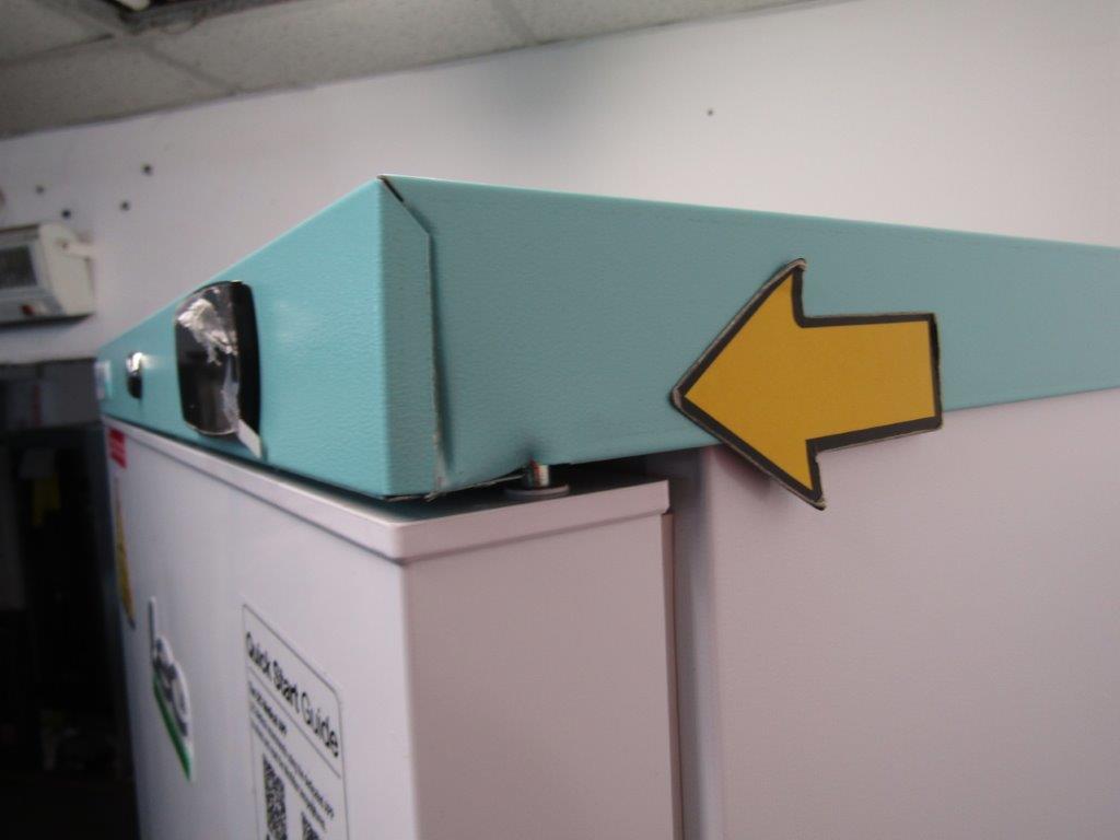 Lec PPSR400BT Pharmacy Fridge 400L Bluetooth Enabled with Solid Door GRADE B