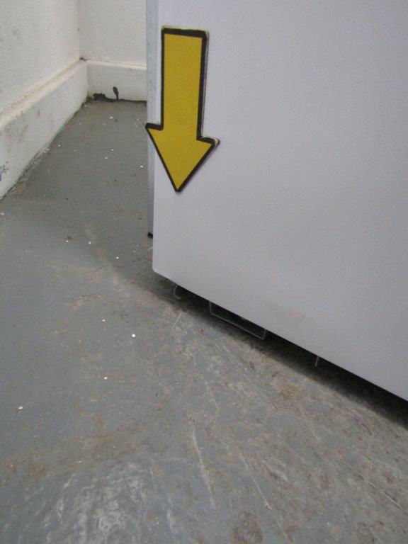 Lec PPSR400BT Pharmacy Fridge 400L Bluetooth Enabled Solid Door REFURBISHED