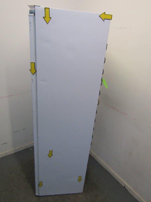 CDA FW881 Integrated Freezer Tall Upright REFURBISHED