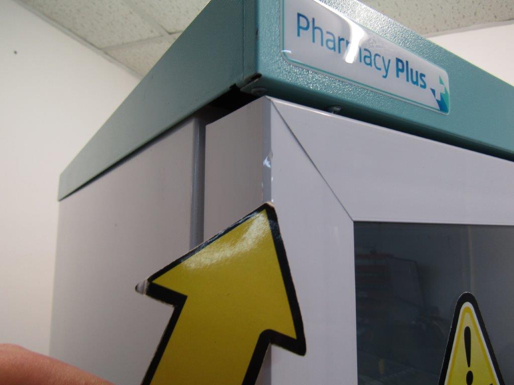 Lec PPGR400BT-UK Pharmacy Refrigerator Solid Door 400L White REFURBISHED