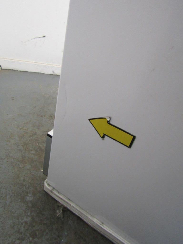 Lec PPGR158BT-UK Pharmacy Refrigerator Glass Door 158L White GRADE A