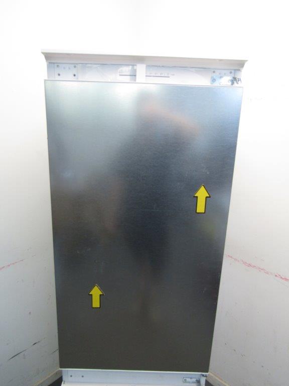 Bosch KIN86NSF0G Fridge Freezer Fully Integrated GRADE A