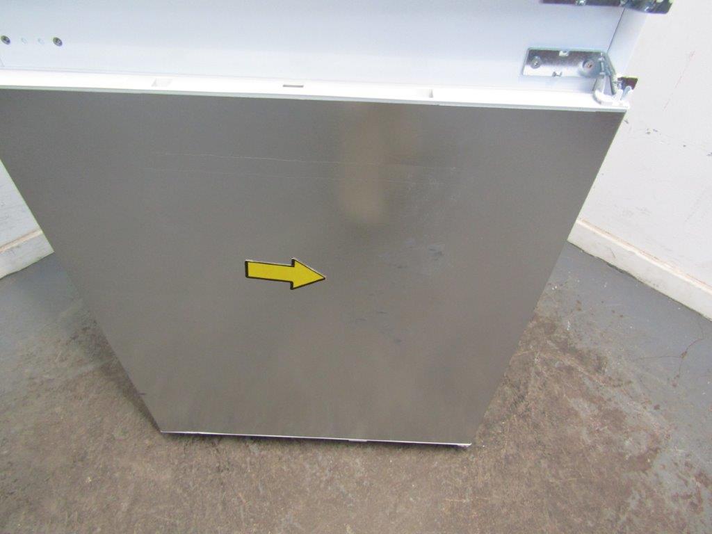 Bosch KIN86NSF0G Fridge Freezer Fully Integrated GRADE A