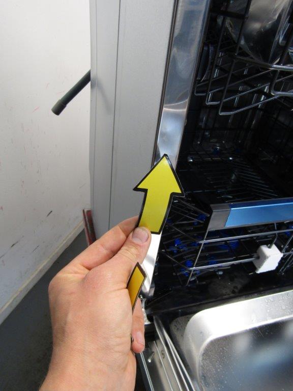 Haier XIB6B2S3FS Wi-Fi Integrated Full Size Dishwasher GRADE B