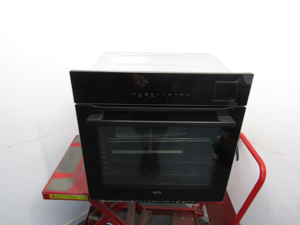 AEG BSE792320B Single Oven Electric Steam Built In Black GRADE A