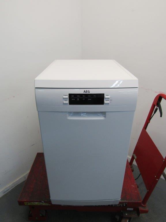 AEG FFB62417ZW Freestanding Dishwasher Slimline in White REFURBISHED
