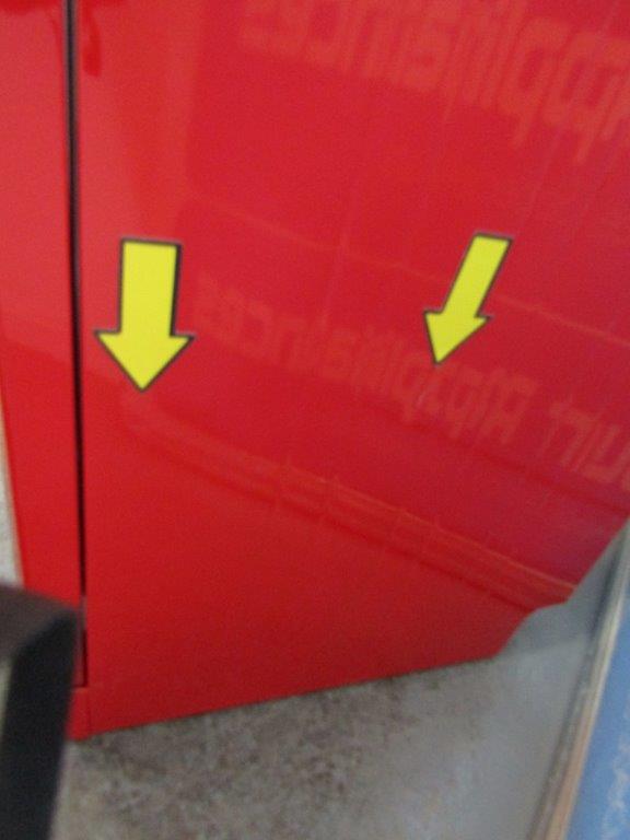 Montpellier MAB1353R Freestanding Dishwasher 60cm in Red GRADE B