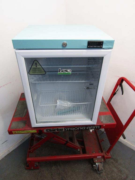 Lec PEGR82UK Countertop Pharmacy Essential Refrigerator 82L Glass Door GRADE B