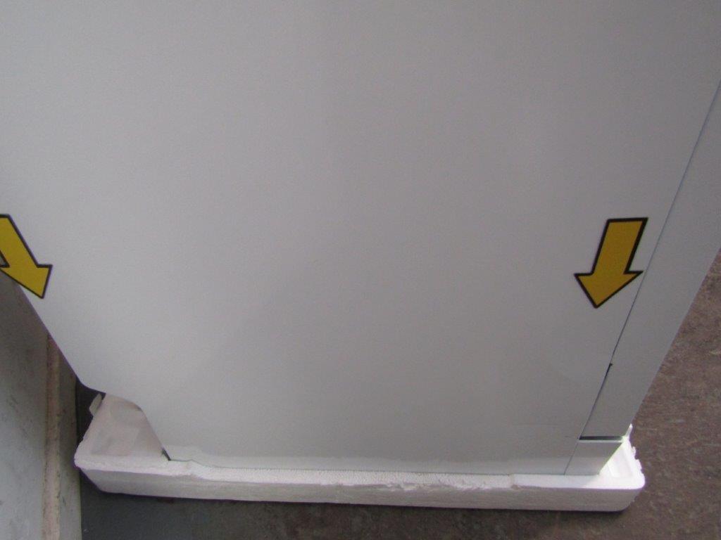 AEG FFX32617ZW Full Size AirDry Dishwasher 13 Place Settings in White Grade A