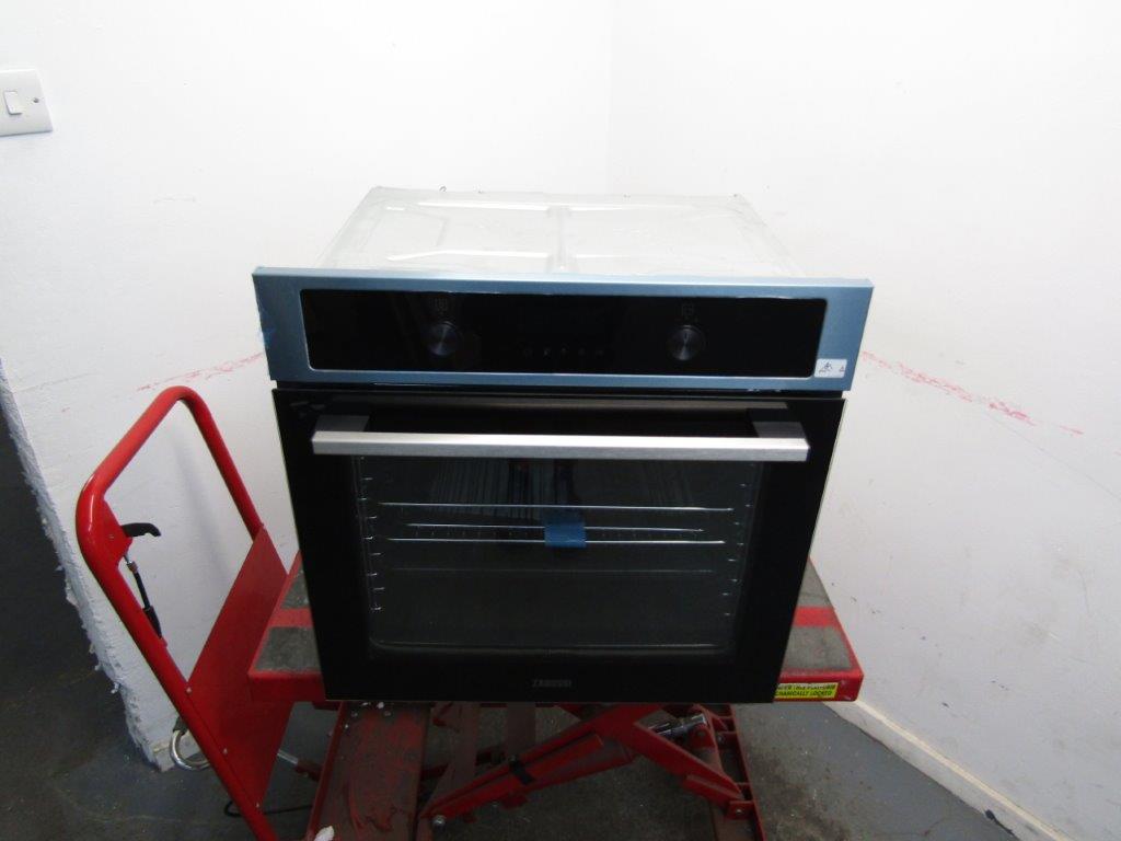 Zanussi ZOPNA7XN Single Oven Electric Built in in Stainless Steel GRADE A