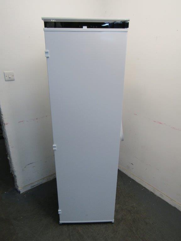 AEG TK7DS181ES Tall Integrated Larder Fridge with Sliding Hinge GRADE A