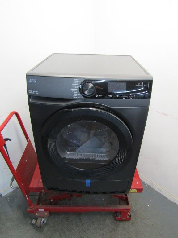 AEG TR749GU4B Tumble Dryer 9kg Heat Pump in Dark Silver GRADE A