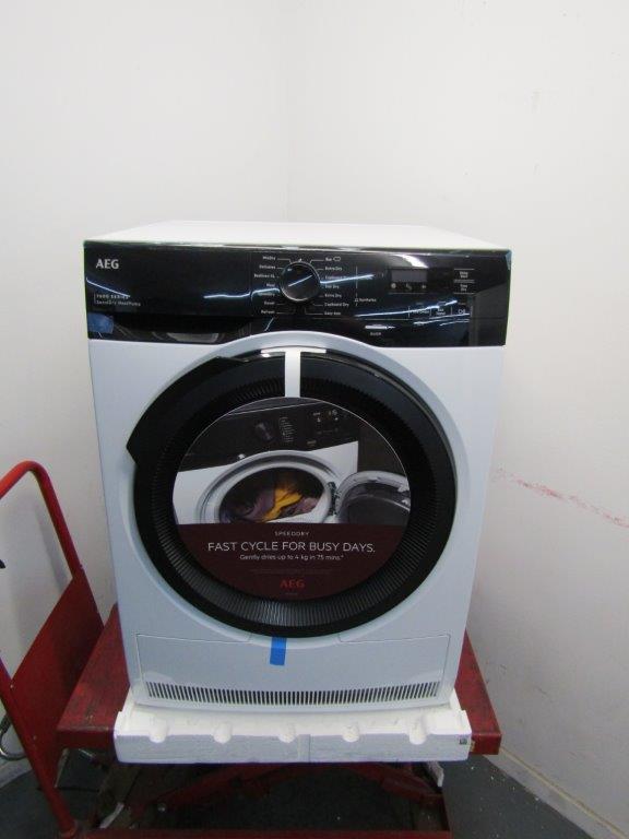 AEG TE718D4B Tumble Dryer 8kg Heat Pump in White GRADE A