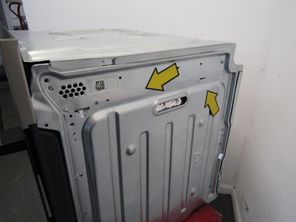 Zanussi ZOPNX6XN Single Oven Electric Built In in Stainless Steel REFURBISHED