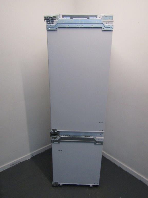 Samsung BRB26615EWW Frost Free Fridge Freezer Integrated 70:30 Fixed GRADE B
