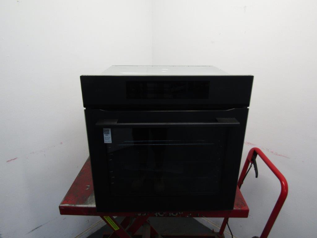 AEG PO9000PT Single Oven Built-In Pyrolytic in Black GRADE B