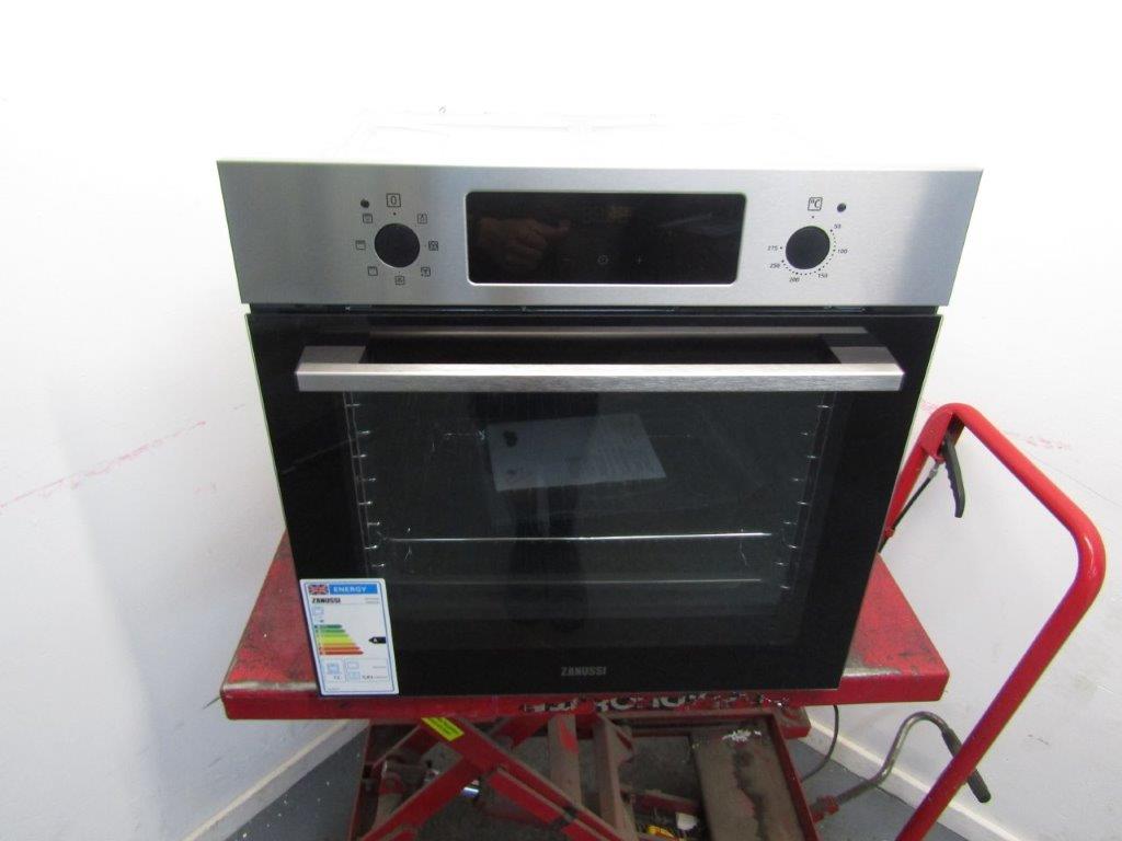 Zanussi ZOHCX3X2 Single Oven Electric in Stainless Steel GRADE B