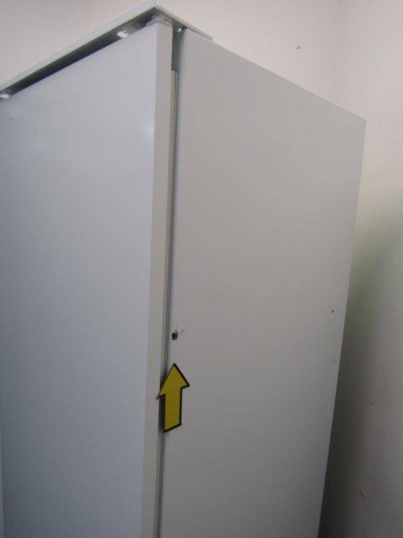 Zanussi ZBB28651SV Fridge Freezer Integrated 70:30 Split Frost Free REFURBISHED