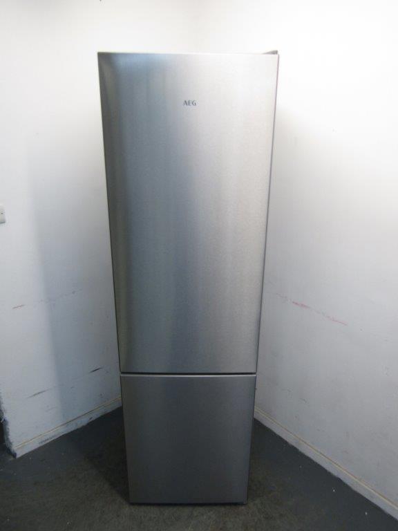 AEG RCB636E2MX Freestanding Frost Free Fridge Freezer Stainless Steel GRADE A