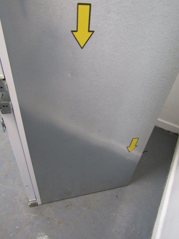 Neff KI6873F30G Fridge Freezer Low Frost Integrated 70:30 Fixed Door GRADE B