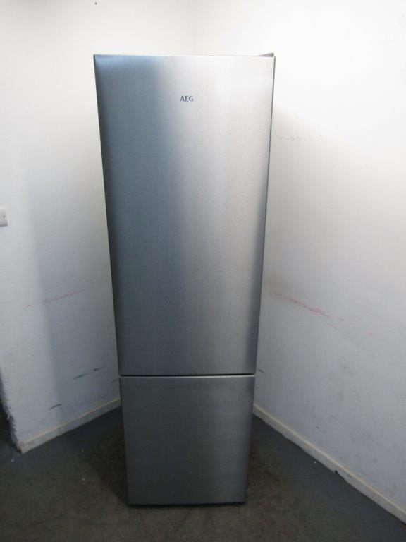 AEG RCB636E2MX Freestanding Frost Free Fridge Freezer in Silver GRADE A