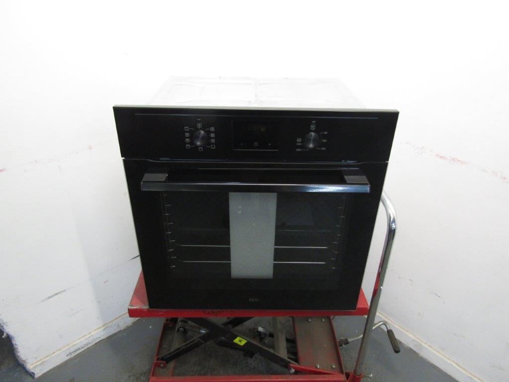 AEG BEX335011B Single Oven Electric Built in Black GRADE A