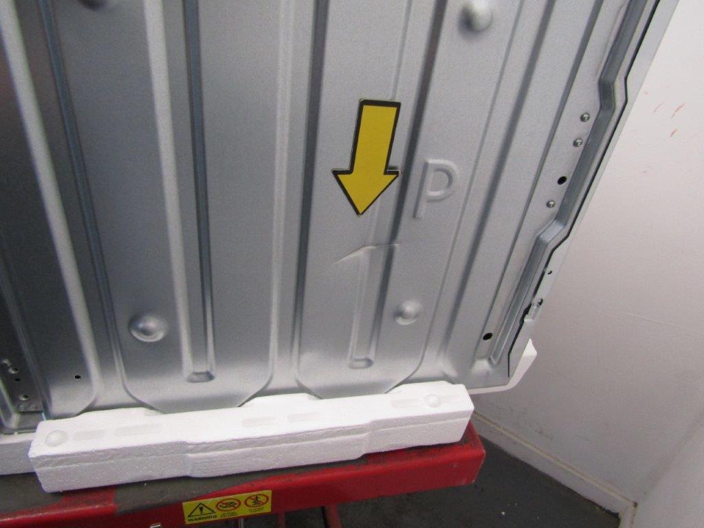 AEG BPX535A61B Single Oven Electric Built in Pyrolytic in Black GRADE A