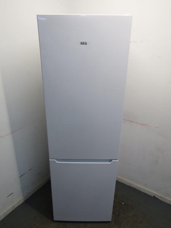 AEG ORC5S331EW 60cm Low Frost Fridge Freezer in White GRADE A