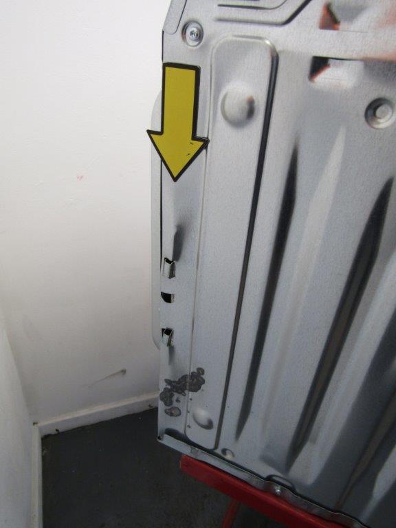 AEG BSK978330B Single Oven SteamCrisp Pyrolytic Built in Black GRADE B