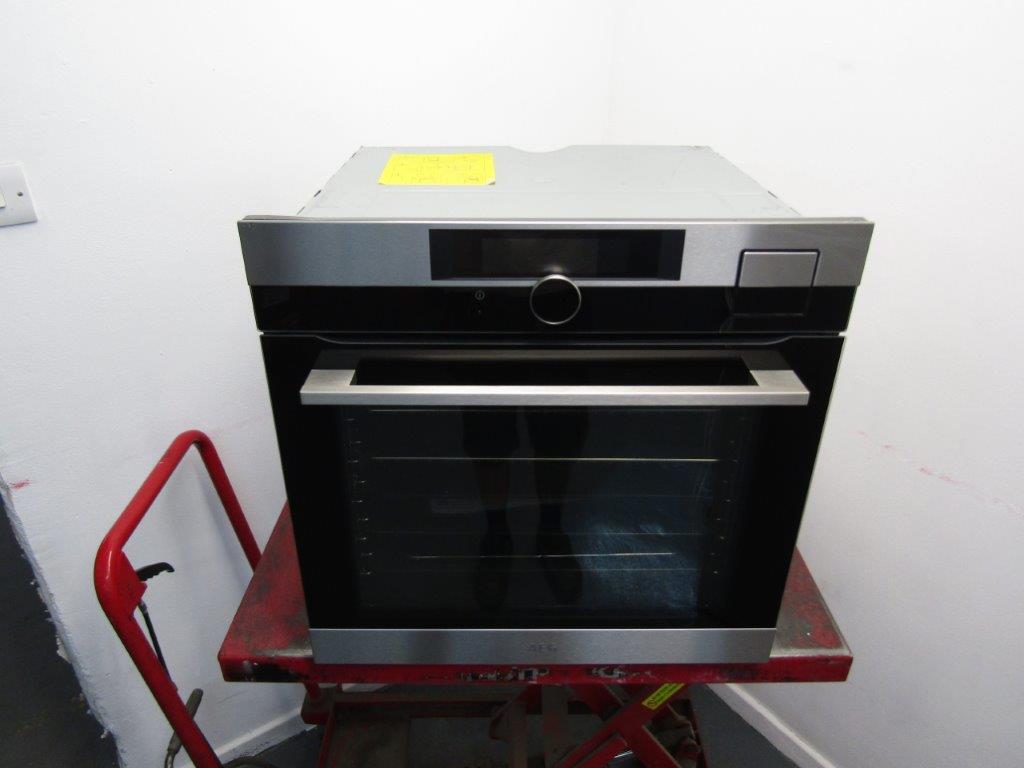 AEG BSK892330M Single Oven Electric Built In Stainless Steel GRADE B