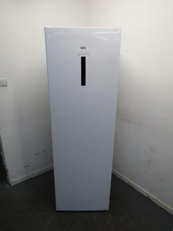 AEG AGB728E2NW Tall Freezer Frost Free in White GRADE B