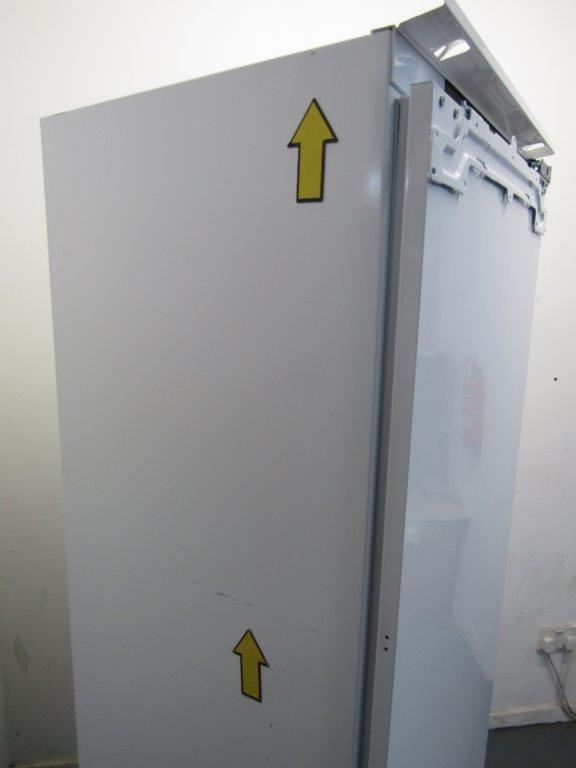 AEG SKK818E9ZC Tall Fridge Fully Integrated MultiFlow Fixed Door REFURBISHED