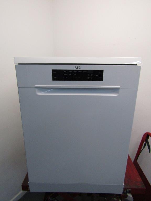 AEG FFB53937ZW Freestanding Dishwasher 60cm AirDry in White GRADE B