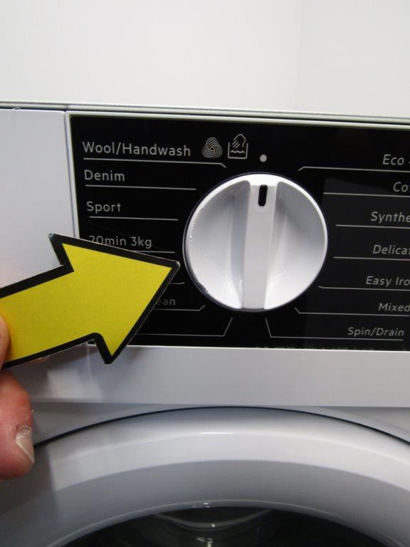 AEG LFX6G7434BI Washing Machine Integrated 7kg 1400rpm in White GRADE B