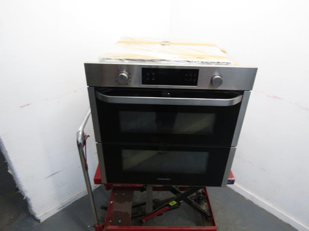 Samsung NV75N5641RS Single Oven Built In Electric in Stainless Steel GRADE B