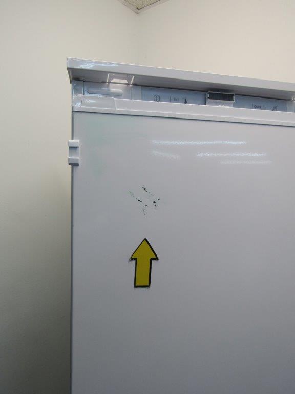 Beko BCFD4V73 Fridge Freezer 70:30 Integrated Frost Free Sliding Rail GRADE B
