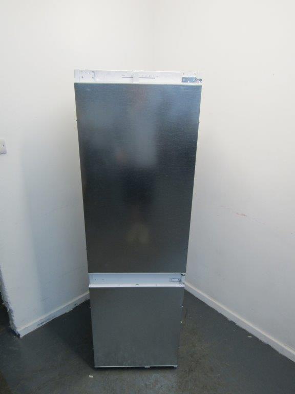 Neff KI7861SF0G Fridge Freezer Integrated 60:40 Frost Free Sliding GRADE A