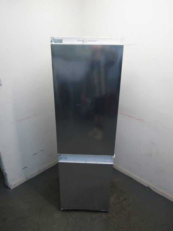 Bosch KIN86NSF0G Fridge Freezer Fully Integrated REFURBISHED