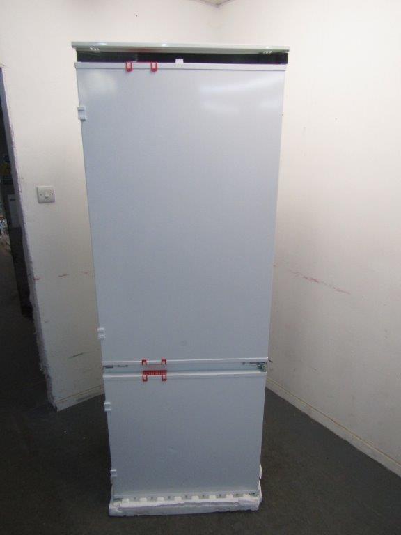 AEG NSC7G752ES Fridge Freezer Integrated 70cm MaxiSpace No Frost GRADE A